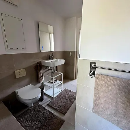Charmante 2-zimmer-oase Im Zentrum Erlangens