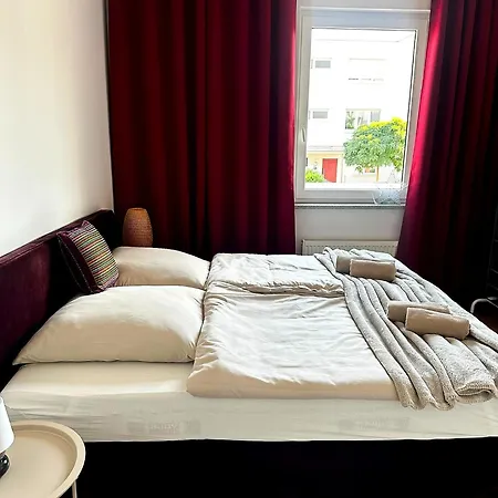 Lägenhet Charmante 2-zimmer-oase Im Zentrum Erlangens Erlangen